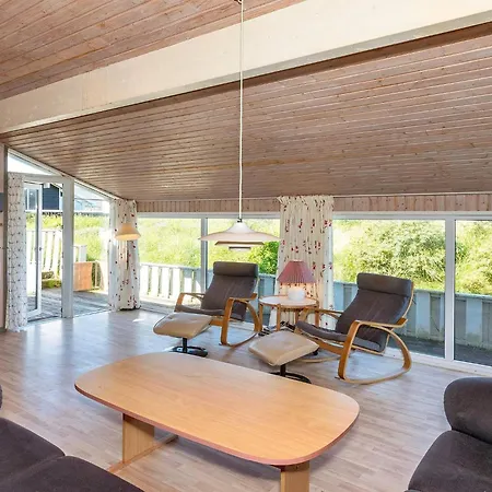 12 Person In Hj Rring Holiday home Lonstrup
